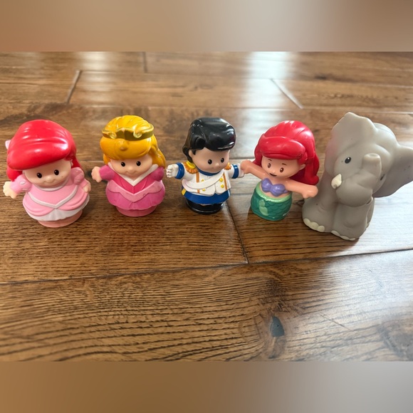 Fisher-Price Other - Fisher Price Little People Talker Bundle